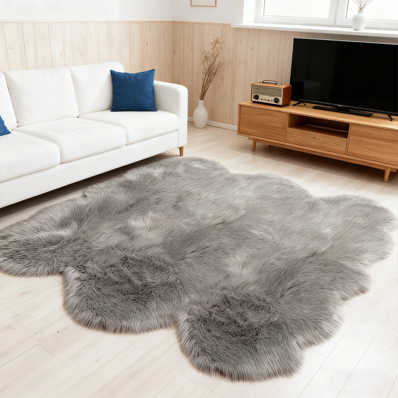 Luxurious Plush Gray Faux Sheepskin Rug, Novelty 6' x 6'