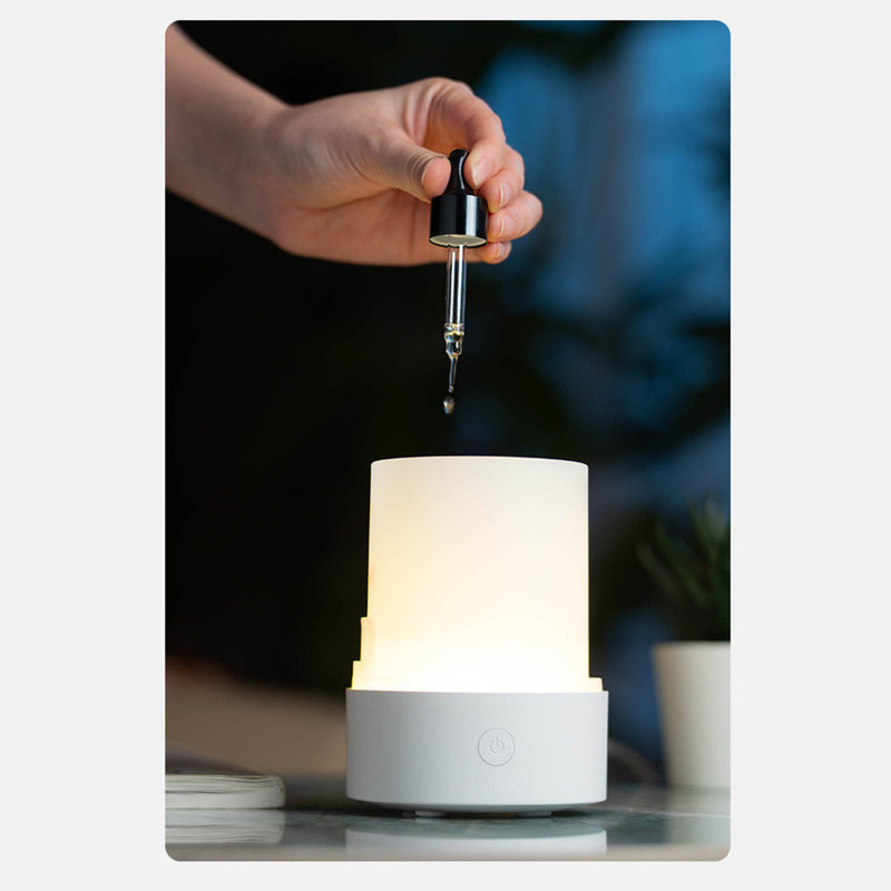 Halloween Ghost Aroma Diffuser - Humidificateur de charge USB avec 7 lumières ambiantes romantiques pour la chambre à coucher