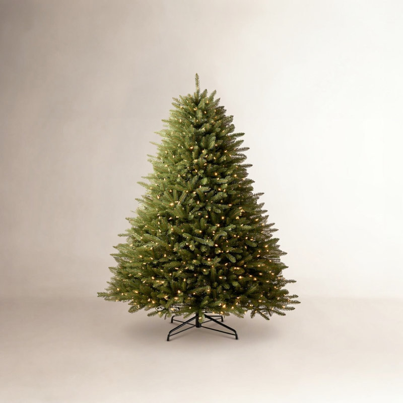 Sapin de Noël floqué et illuminé, H 7 pi