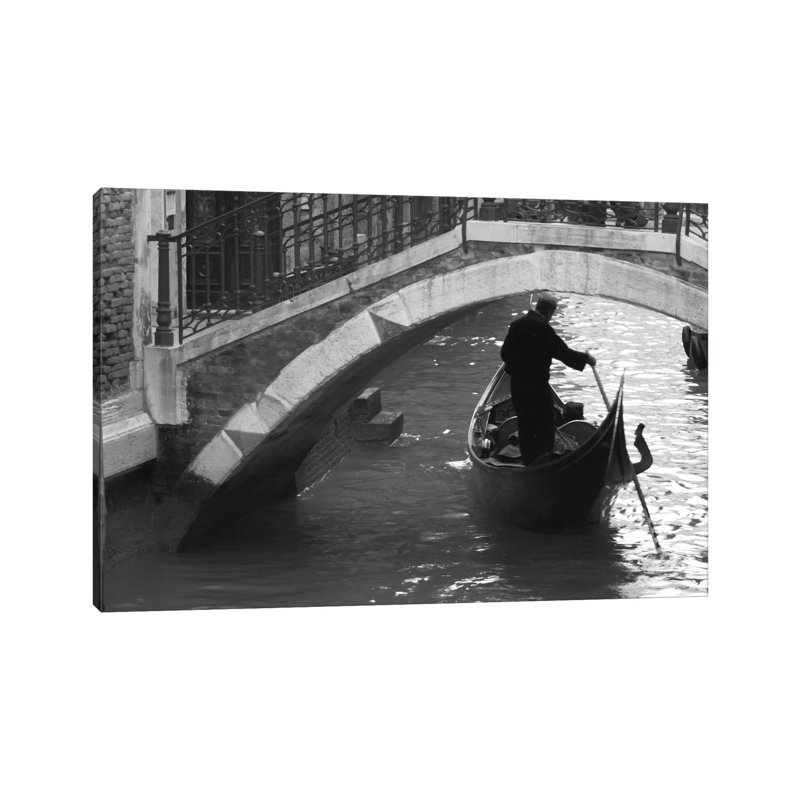 Venice, Italy - Wrapped Canvas Print, 66.04 cm H x 45.72 cm W x 3.175 cm D