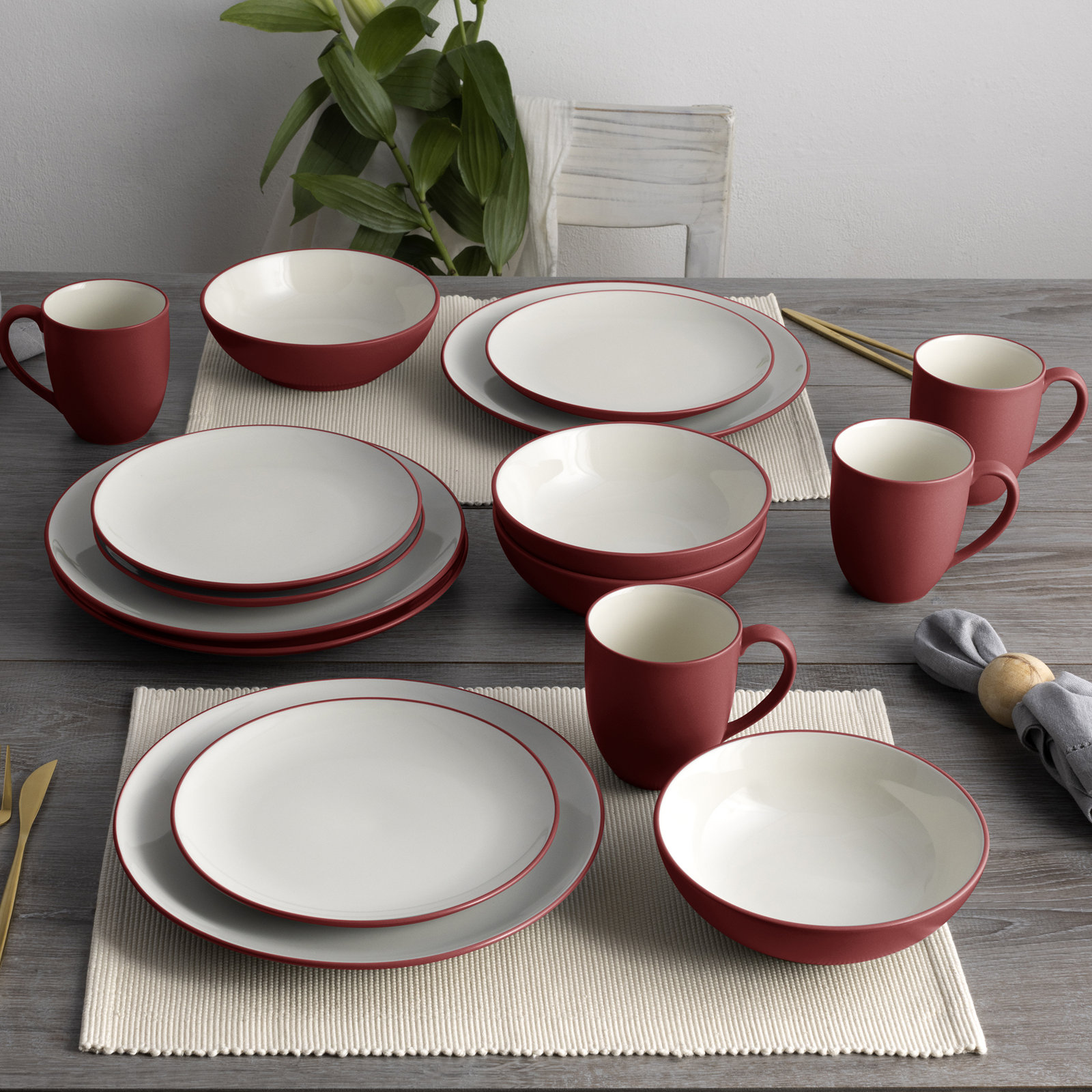 Noritake Colorwave Coupe Dinner Plates, 10-1/2", Raspberry