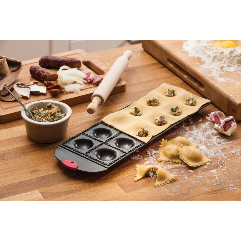 Ravioli Tray Non Stick with Wooden Rolling Pin