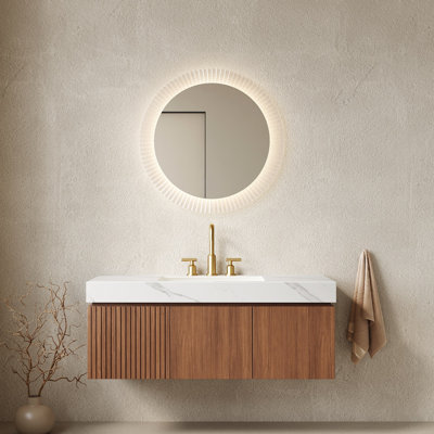 Meuble-lavabo flottant 48 po avec chêne brun, comptoir en pierre frittée blanche, lavabo en céramique, 3 trous de robinet pré-percés, tiroir et portes en contreplaqué, assemblé, comptoir à fermeture en douceur, rangement,