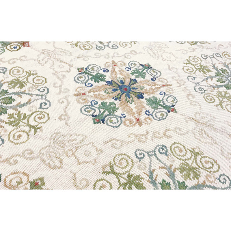 Tapis beige noué à la main de haute qualité