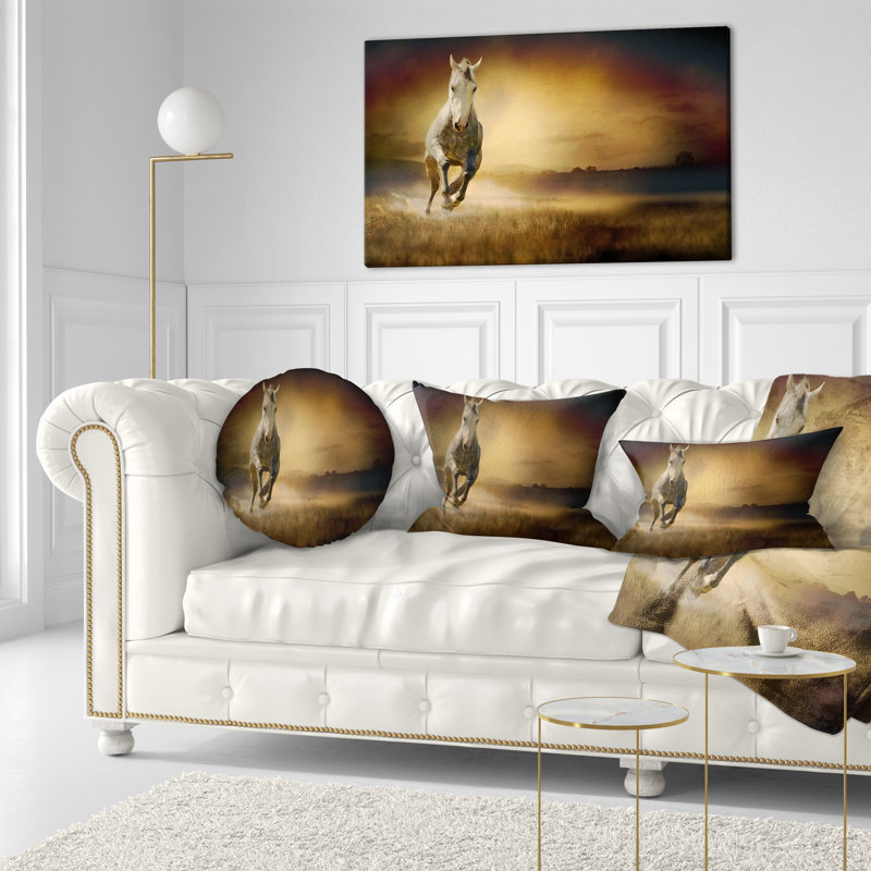 Coussin galloping au travers d’un coussin lombaire valley animal