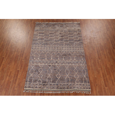 Tapis multicolore 10 pi 3 po x 6 pi 9 po One-of-a-Kind