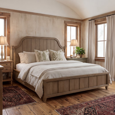 Lit à panneau en planches avec tête de lit arquée et placage d'hickory