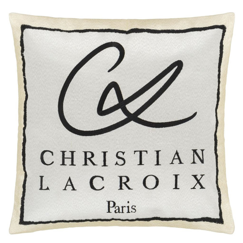 Guapa Arena Decorative Pillow