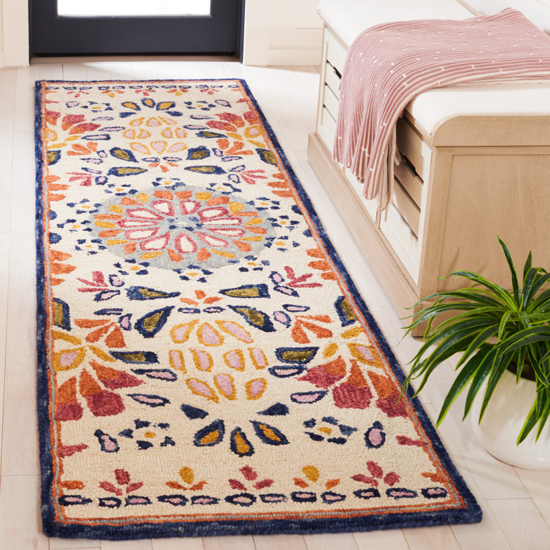 Onasis Hand Tufted Wool Cotton Floral Rug in Red/Ivory, Runner 2'3" x 8'