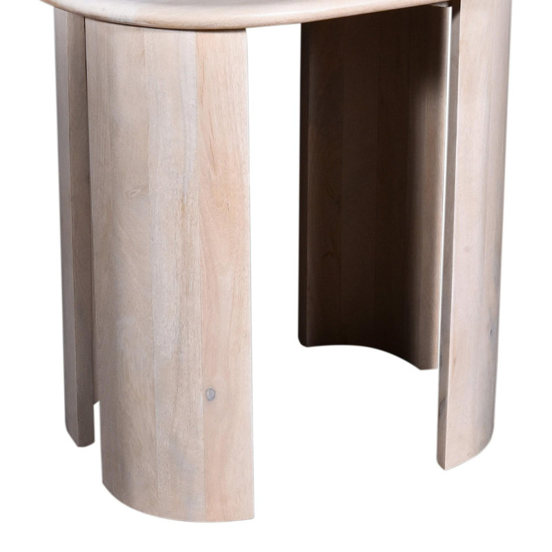 Table d'appoint à finition rustique