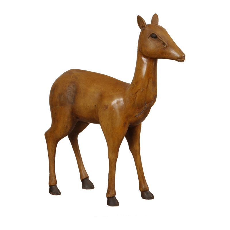 Statue de cerf herculéen