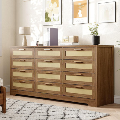 Commode 12 tiroirs pour chambre à coucher / Commode en rotin moderne / Rangement en bois avec tiroirs à panneau en rotin et poignées / pour chambre de bébé / entrée / salon / commode naturelle / polyvalente pour le rangement et l'organisation à la maison