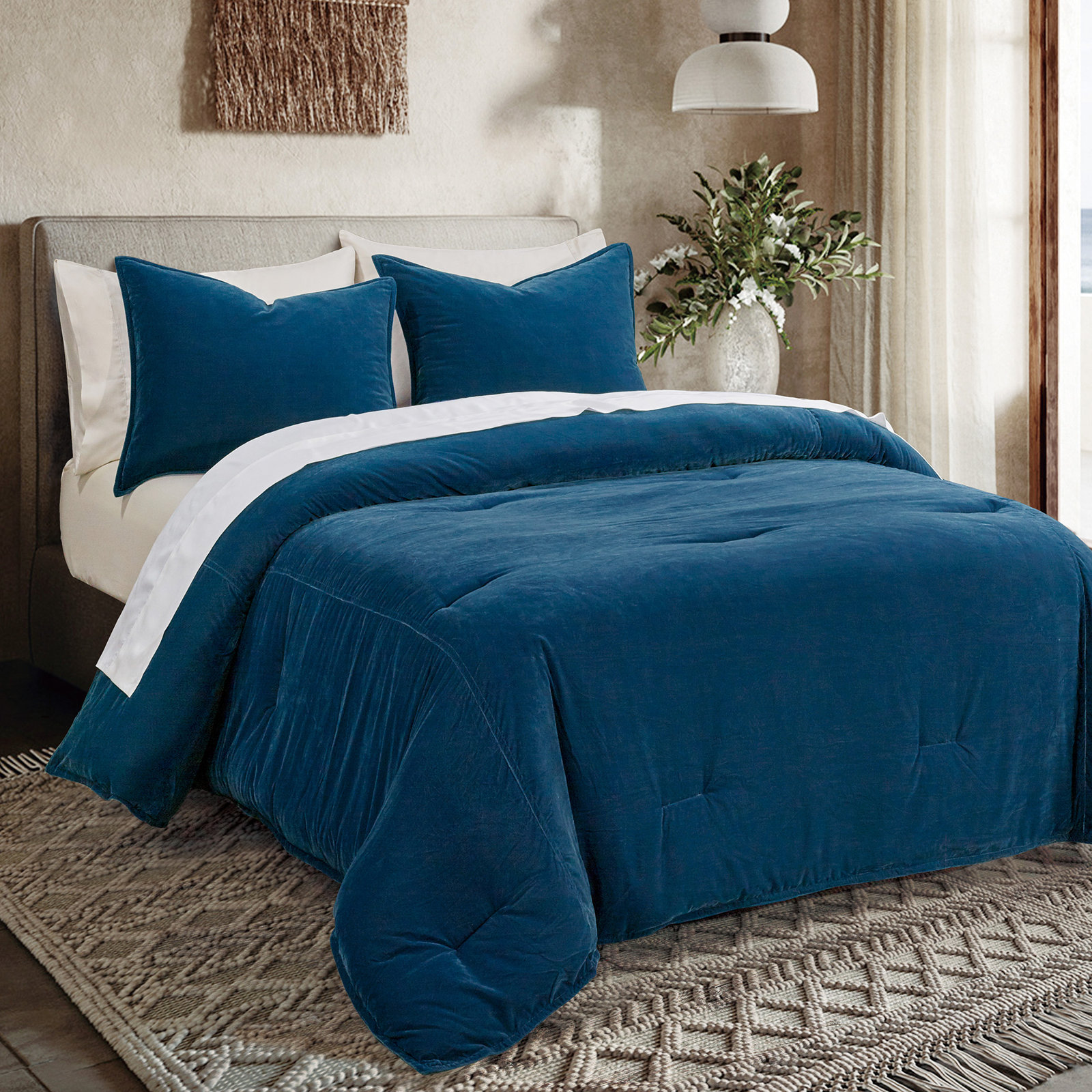 Estelle Velvet Soft Plush Classic Modern Chic Casual Comforter Set, Queen Comforter + 2 Standard Shams, Blue