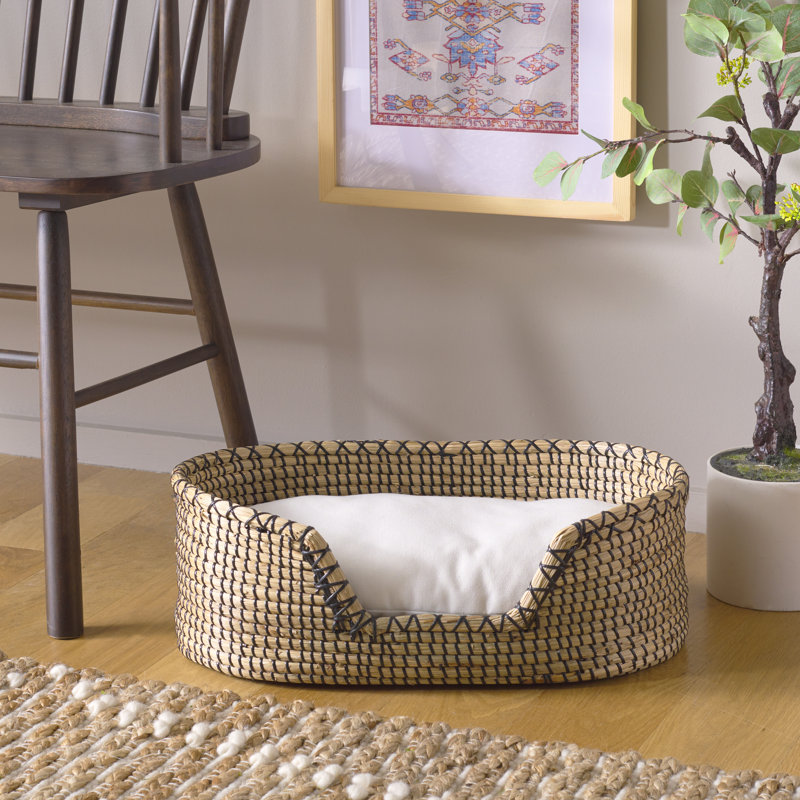 Sarge Pet Bed W/ Cushion