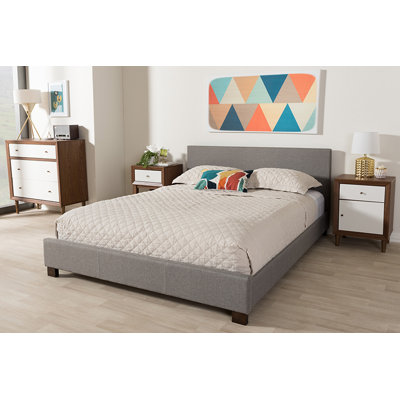 Lit plateforme grand en polyester Gabby l 62,6 po x L 84,8 po x H 33,46 po Gabby