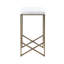 Tabouret de comptoir sans dossier H 26 po - minimaliste et frais. Base en métal bronze, siège rembourré pour plus de confort. Assemblage requis, outils inclus dans le paquet Base rembourrée de 26 po avec espace de loisirs requis