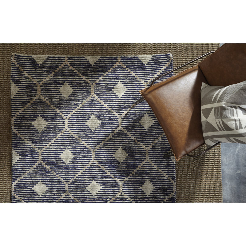 Reign Geometric Area Rug in Indigo, Rectangle 5' x 8'