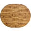 Ensemble de table et de chaises. Table de salle à manger moderne en bois aggloméré extensible. La table a une conception télescopique, adaptée aux rassemblements de différentes tailles.