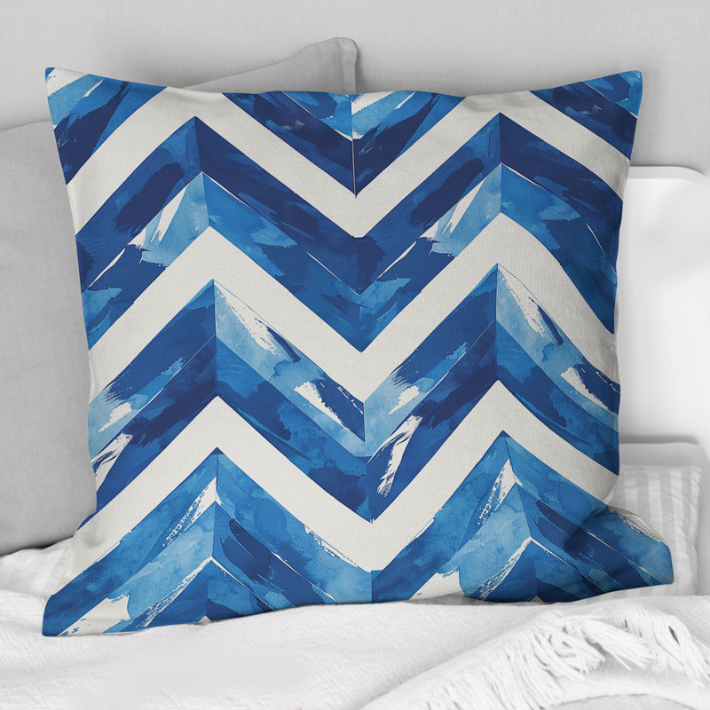 Coussin bleu et blanc Mid-Century Chevron VI - Mid-Century, H 18 po x l 18 po