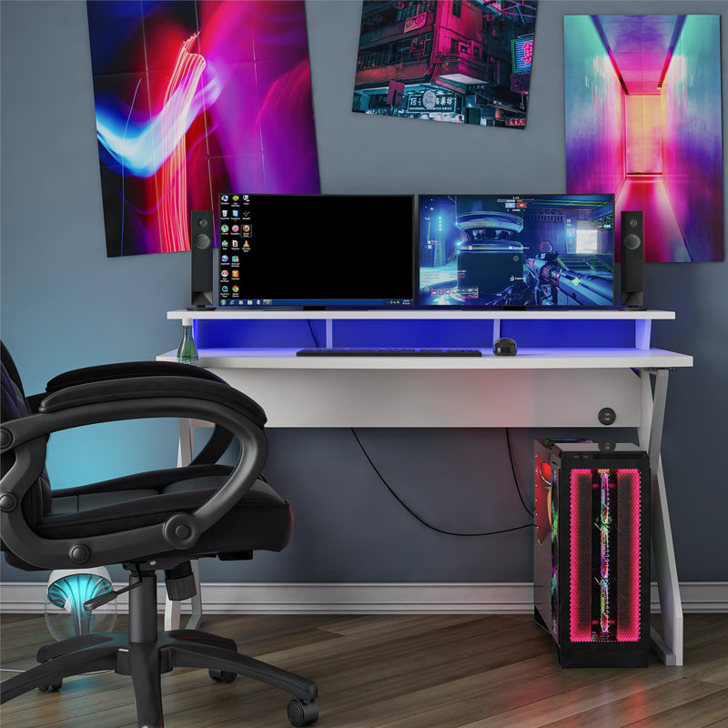 Bureau de jeu avec élévateur, éclairage RVB et ports de charge USB Veyra