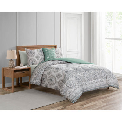 Bethal 4 Piece Comforter Set