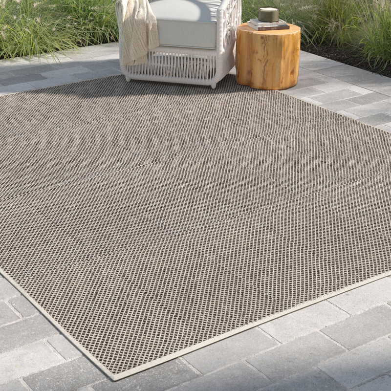Leia Indoor / Outdoor Rug, Rectangle 7' x 10'