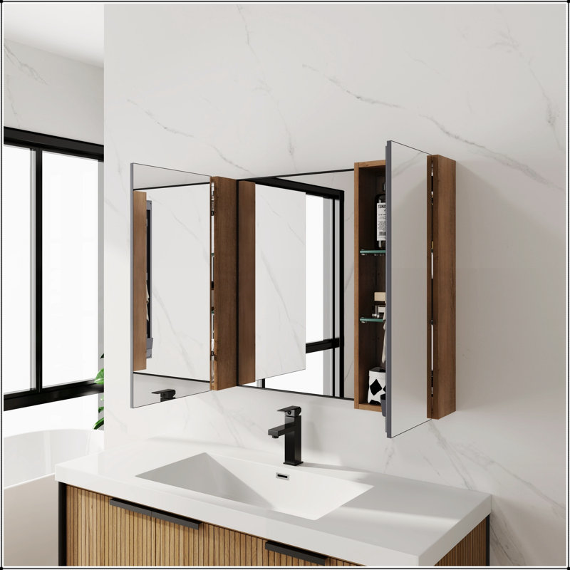 Armoire de toilette murale avec tablettes réglables et rangement spacieux, parfaite pour les salles de bain modernes et efficaces.