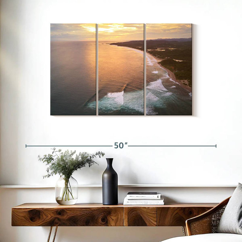 Plage de surf Gillard au Nicaragua, H 24 po x l 38 po