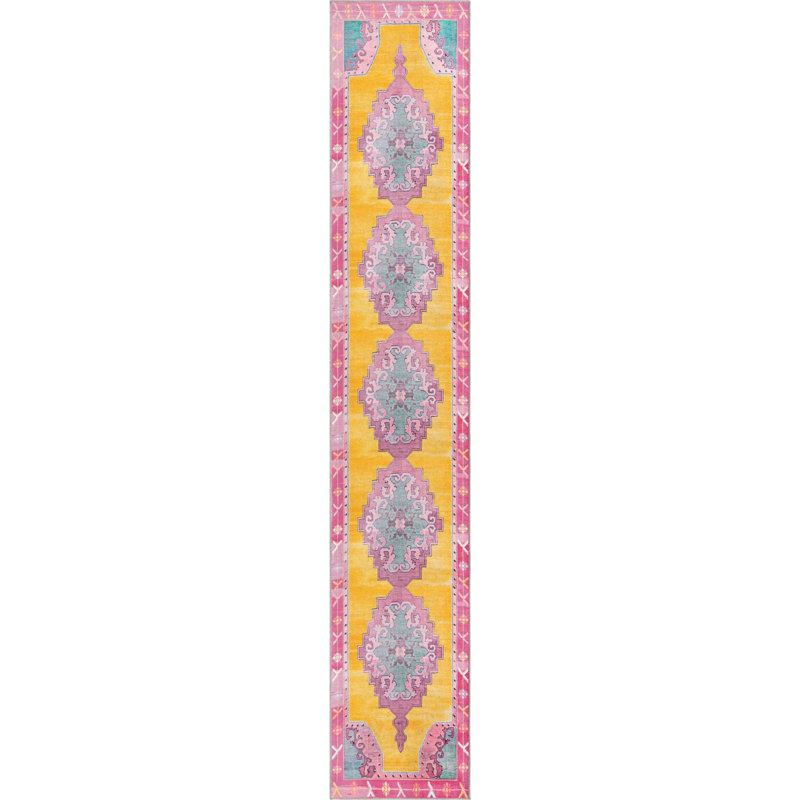 Tapis traditionnel jaune opie, Tapis de couloir 2 pi 6 po x 14 pi