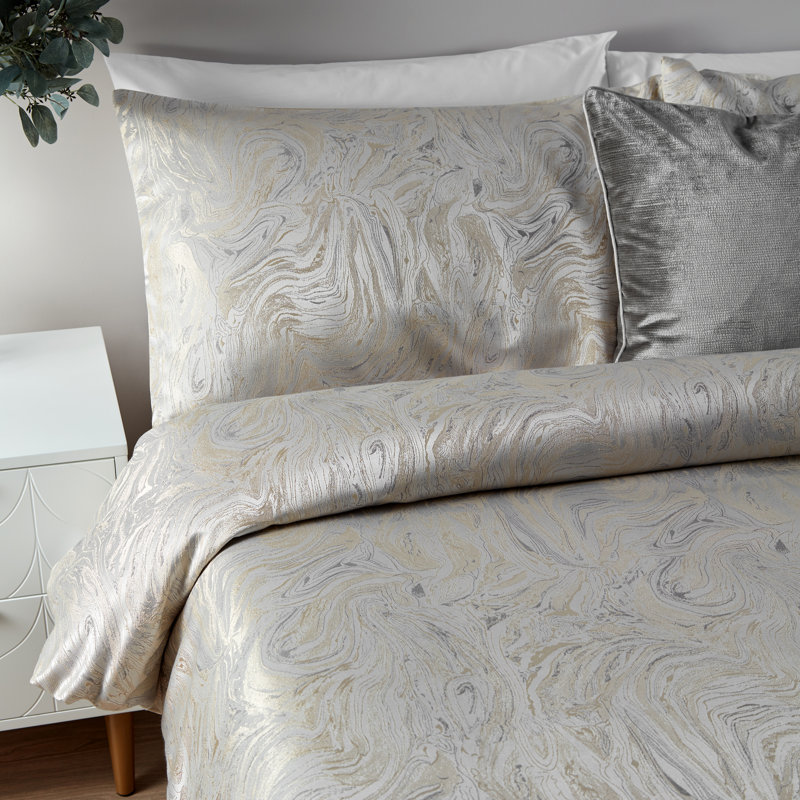 Abstract Duvet Cover Set with Pillowcases, Super King - 2 Standard Pillowcases