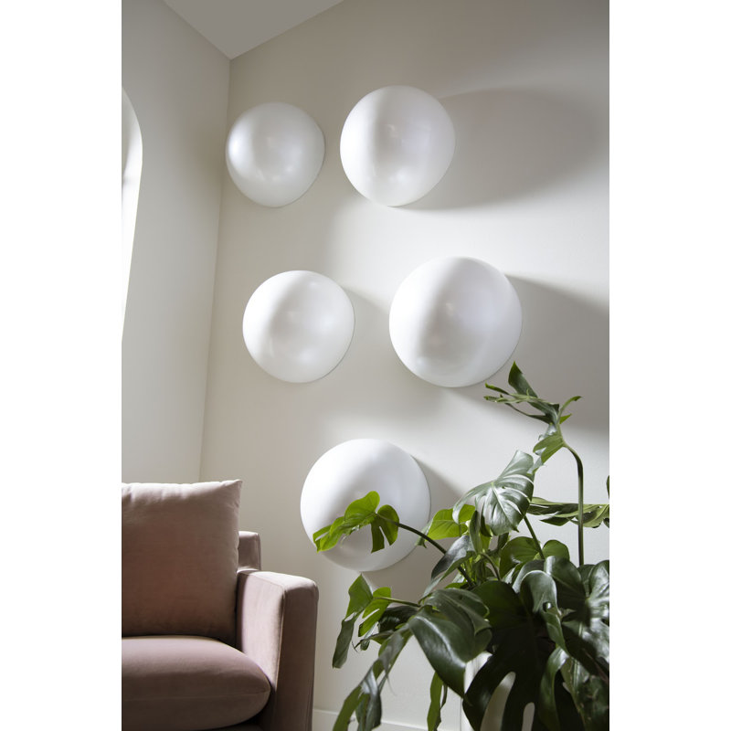 Sphere-In-Half Pearl White Wall Décor