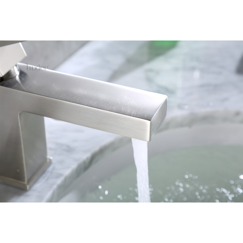 Single Hole Bathroom Faucet with Drain Assembly, Brushed Nickel