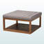 Repose-pieds capitonné Ato avec revêtement en tissu gris et finition brune, H 19,96 po x l 36,29 po x P 36,29 po