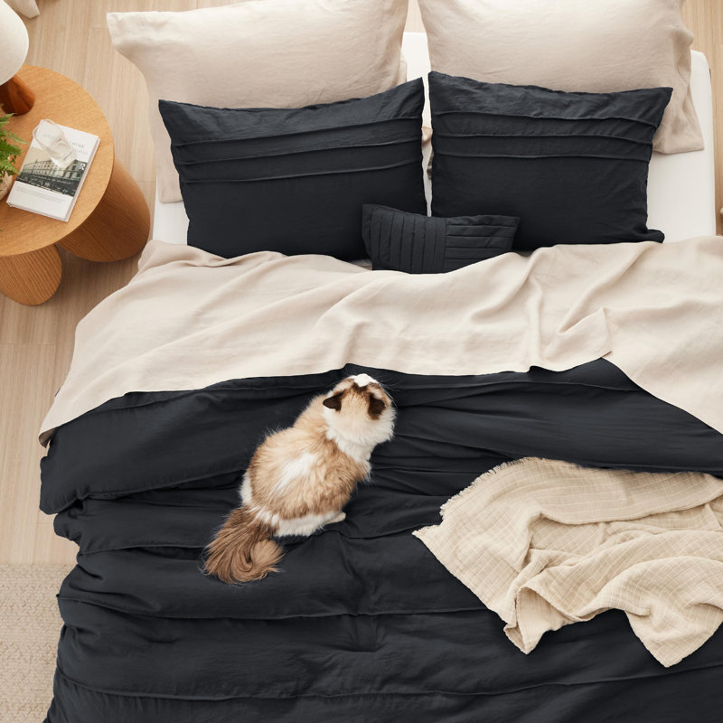 Ensemble d'édredon plissé en microfibre pré-lavé Best vendeur - 89GSM, Édredon grand et 3 pièces supplémentaires, Noir