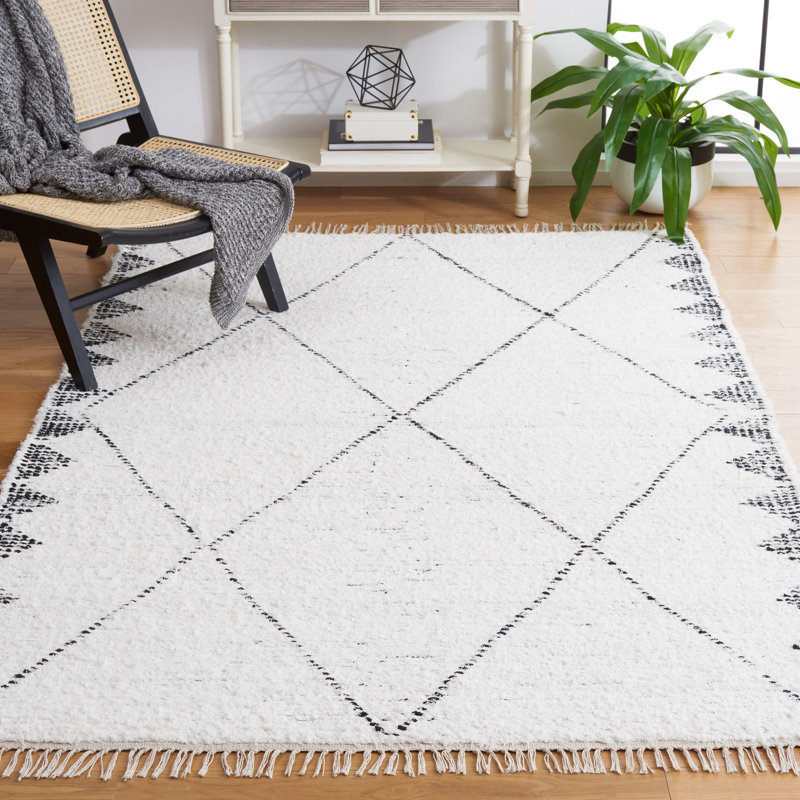 Tapis ivoire / noir Anaid, Rectangle 6 pi x 9 pi