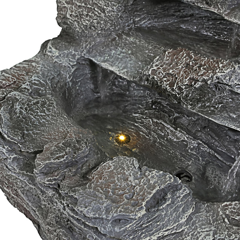 Fontaine cascade en béton