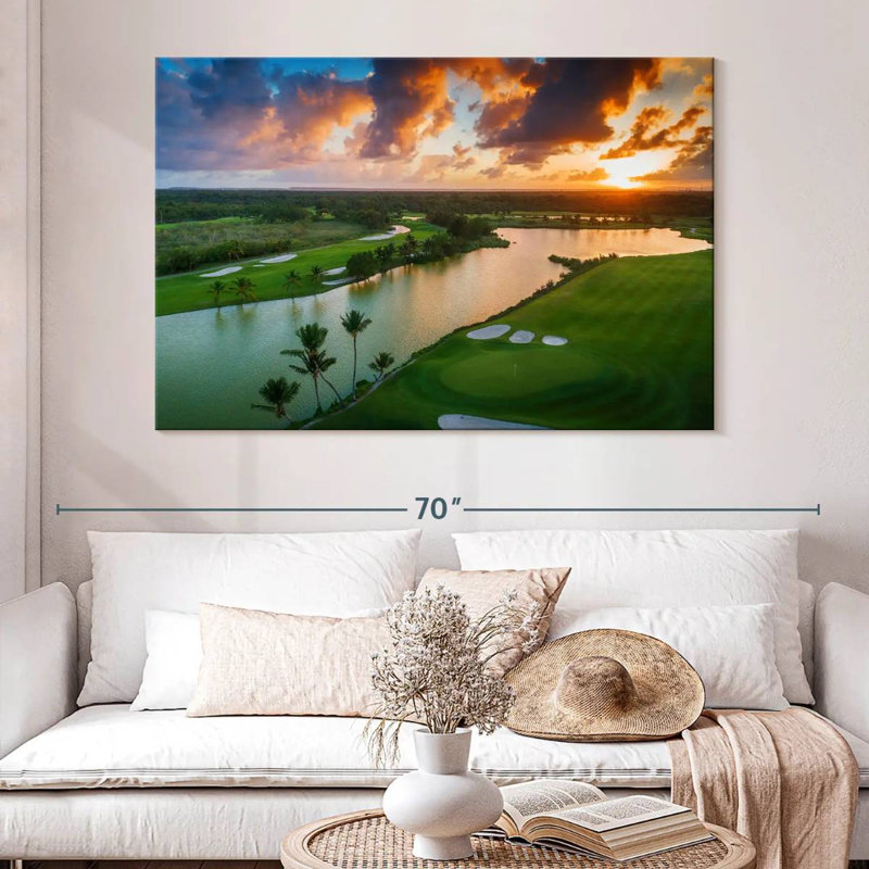 Coucher de soleil sur le terrain de golf Harpa, H 34 po x l 51 po