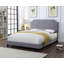 Lit plateforme tapissier en velours avec tête de lit festonnée et garniture cloutée Luxury-65862796-65862797