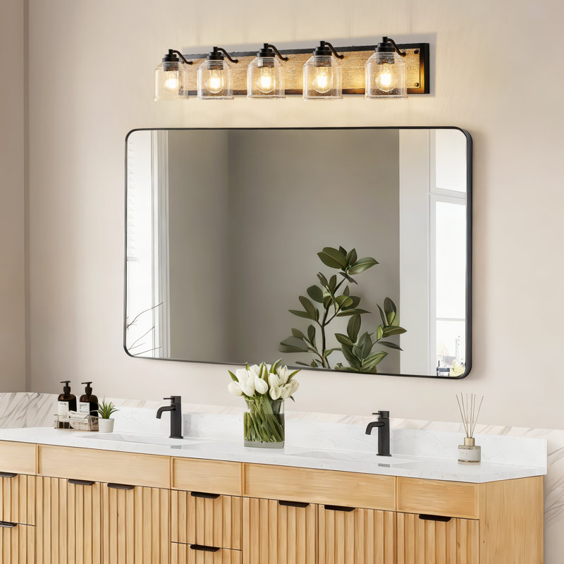Miroir de salle de bain 5 lumières avec abat-jour en verre grainé et auvent en grain de bois Farmhouse, 5 lumières
