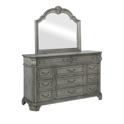 Belknap 5 - Drawer Dresser