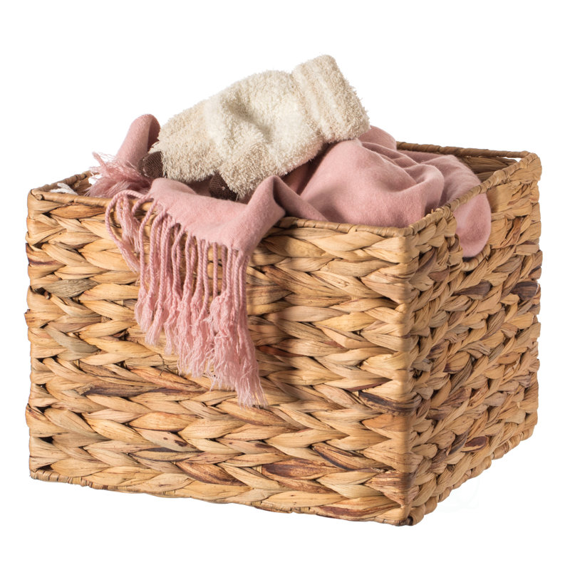Sunside Sails Wicker Decorative Basket