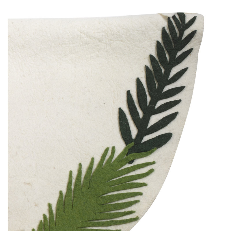 Handmade Christmas Tree Skirt in Felt, 36"