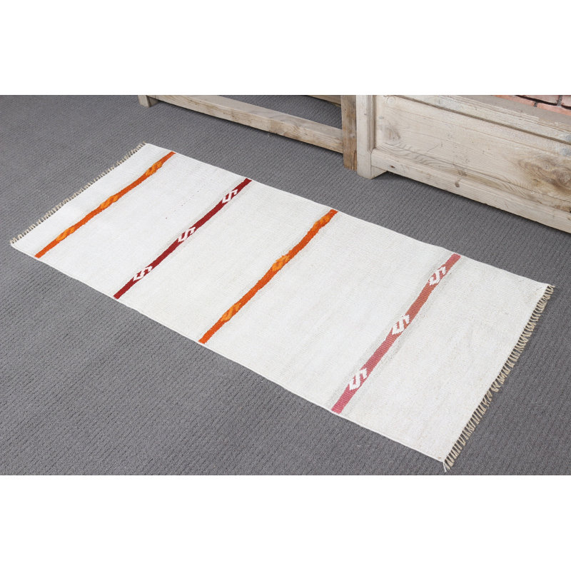 Handwoven Small Turkish Oushak White Flat Weaving Kilim Rug Ideal for Home Decor and Stylish Accents