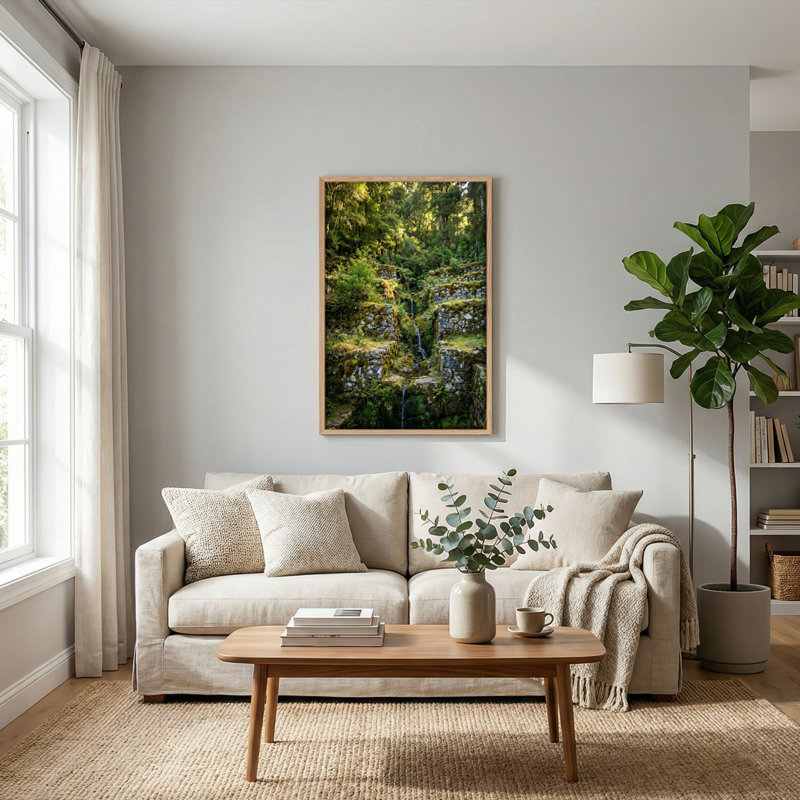 Ensemble de 1 tableau sur toile représentant une cascade en forêt, H 24 po x l 18 po, Naturel