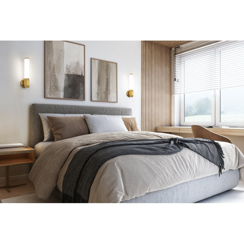 Kito Aluminum LED Wallchiere, Modern Gold