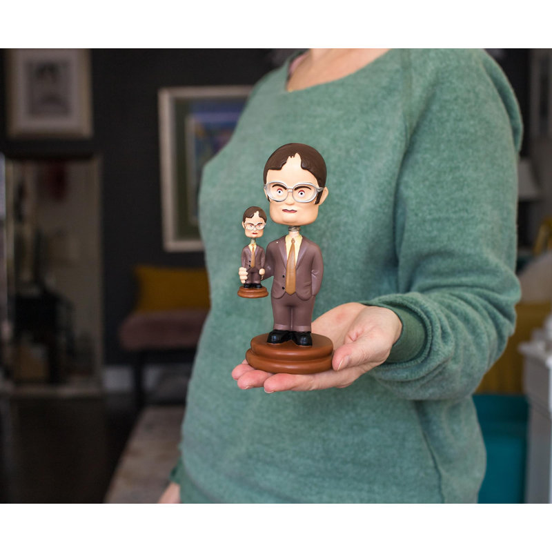 Eskarne Entertainment Figurines & Sculptures