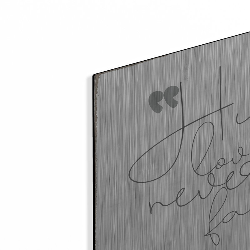 «His Love Never Fails» par Jaxn Blvd, H 12 po x l 12 po