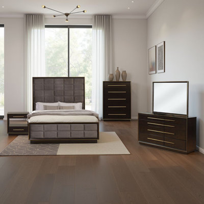 Lyni 5 Piece Tall Bedroom