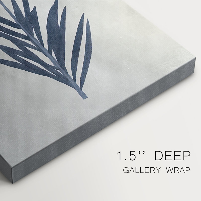 Fleurs pressées bleu marine I - Cavas enveloppés de galerie, H 48 po x l 32 po