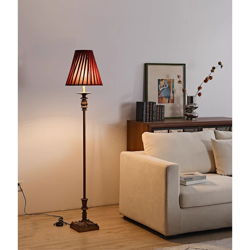 Lampe sur pied en résine de style européen